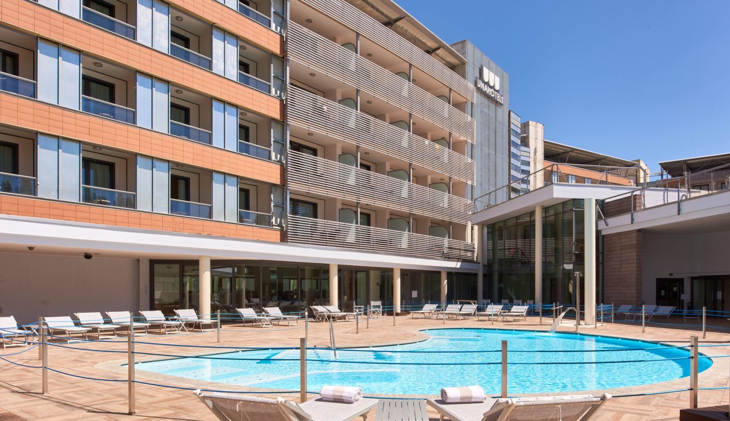 Piscina UNAHOTELS VARESE